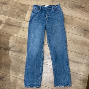Abercrombie Curve Love 90s Ultra High Rise Straight Jeans 28 Short